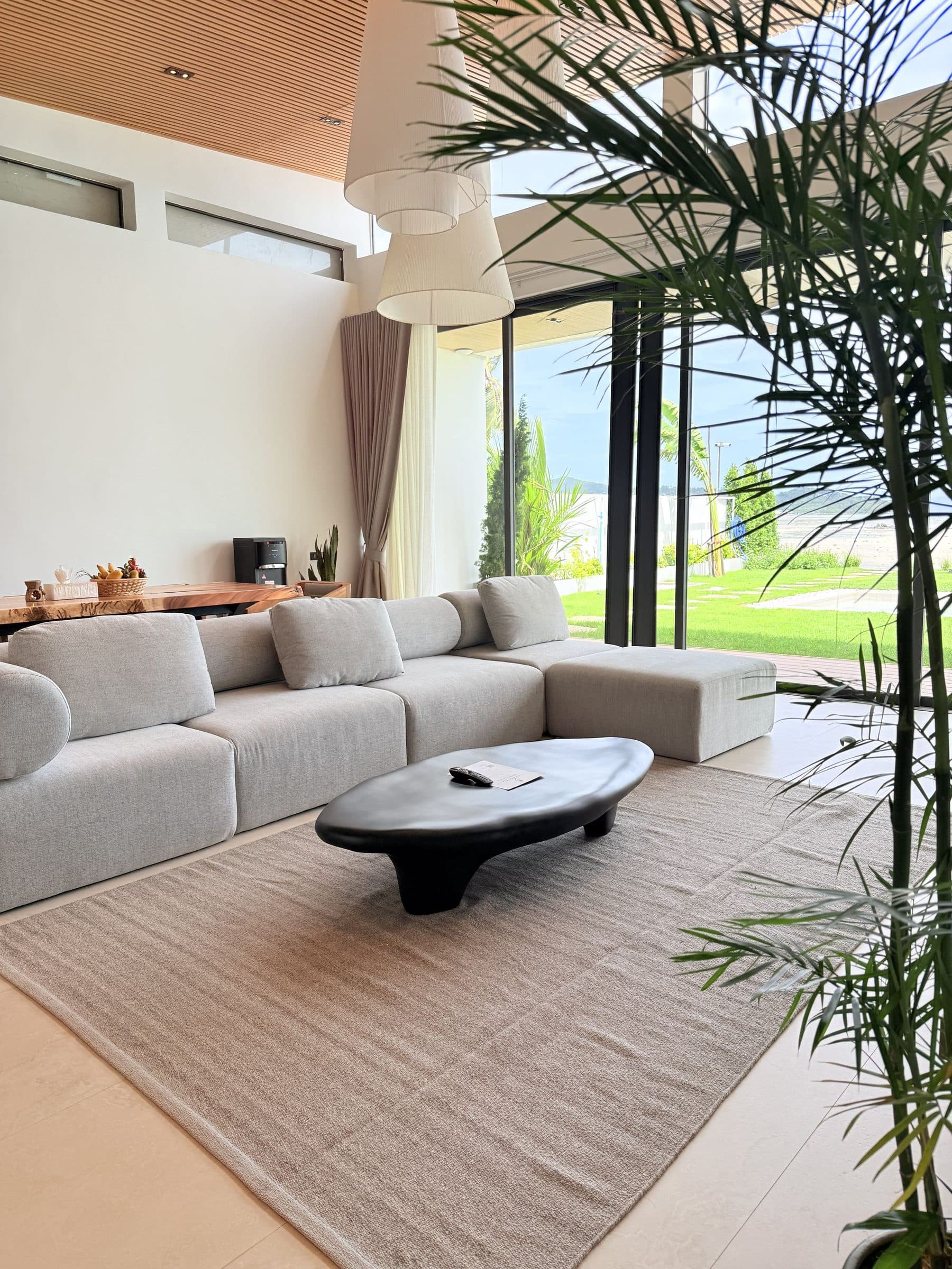 Living room opening onto the garden, Hin Kong Villas
